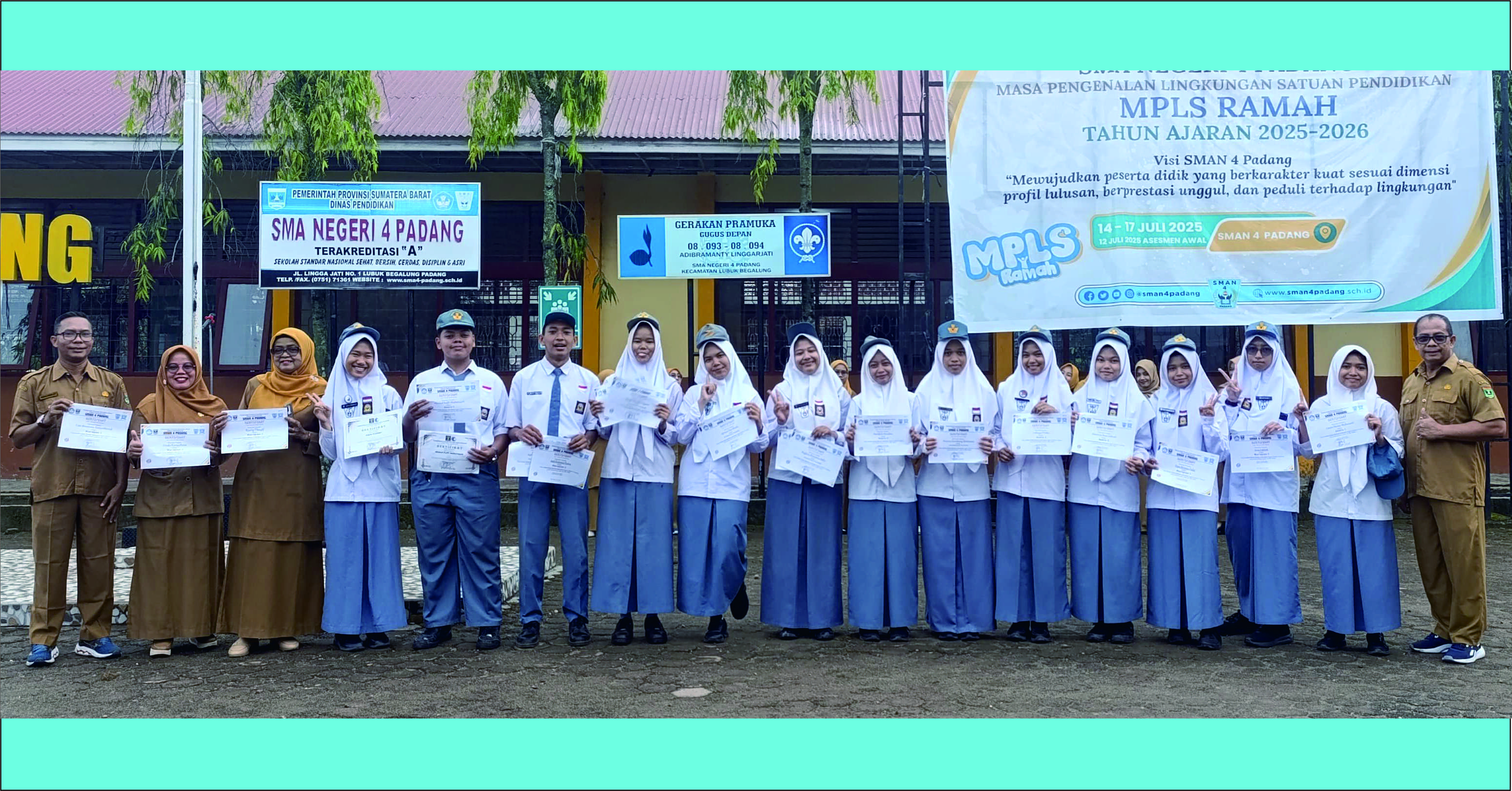 SENIN BERPRESTASI  
SMAN 4 PADANG 
 Senin 21 Juli 2025