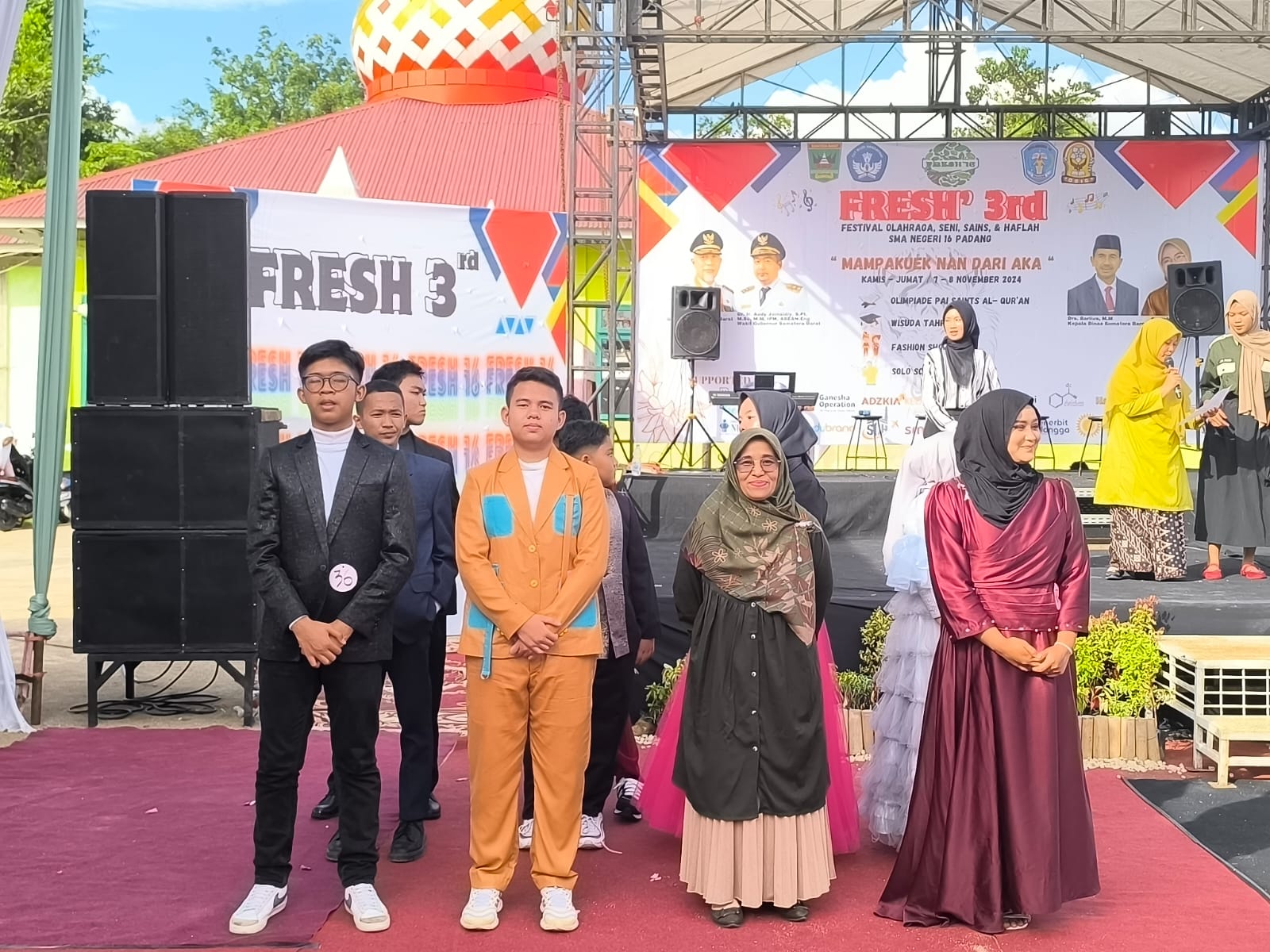 SISWA BERPRESTASI  
SMAN 4 PADANG 
 Jumat 8 November 2024