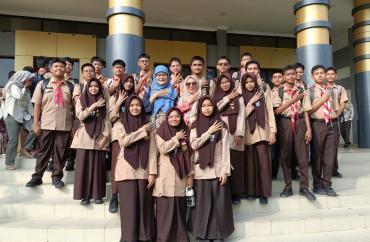 Menuju Generasi Emas Digital: SMAN 4 Padang Unjuk Gigi di...