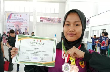 SISWA BERPRESTASI  
SMAN 4 PADANG 
 Desember 2024