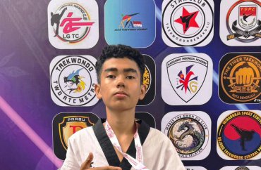 SISWA BERPRESTASI  
SMAN 4 PADANG 
 SELASA 25 NOVEMBER 2025