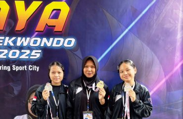 SISWA BERPRESTASI  
SMAN 4 PADANG 
 SELASA 25 NOVEMBER 2025