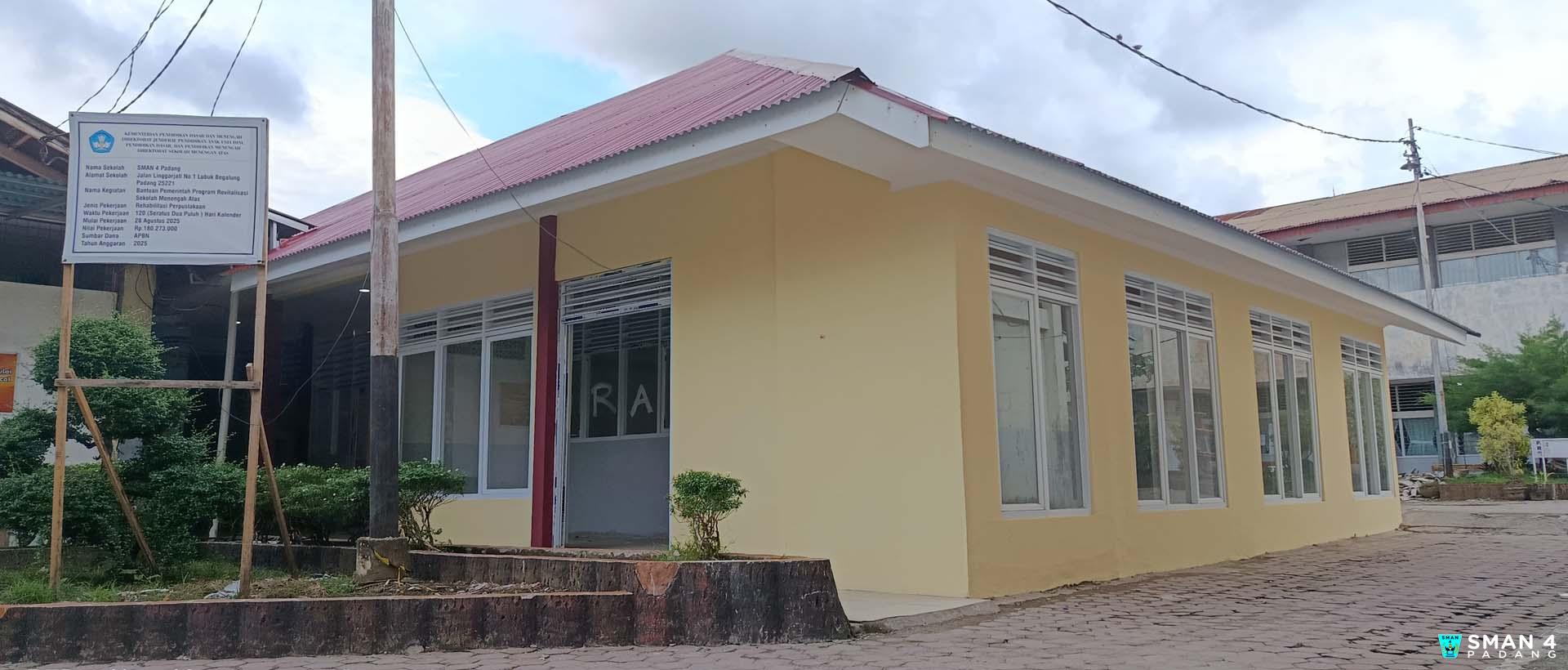 Perpustakaan SMAN 4 Padang