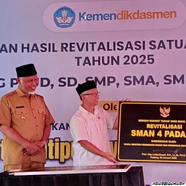 Revitalisasi SMAN 4 Padang